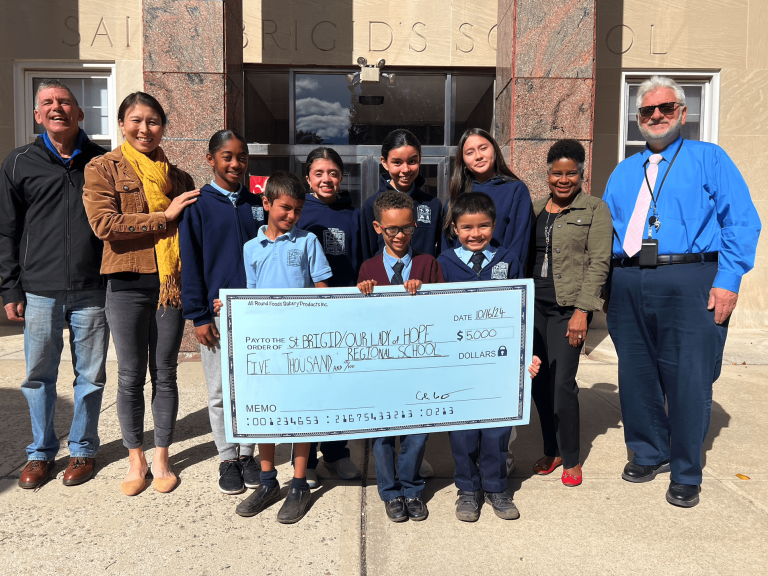 Westbury CEO helps sponsor annual race with $5K check